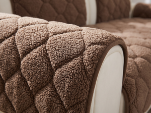 Close up detail of the SherpaMist Thick Sherpa Sofa Cover