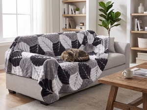LeafLoft Thick Plush Sofa Throw in everyday use