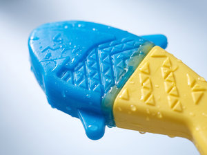 SplashChill Floating Dog Chew Toy detail close up