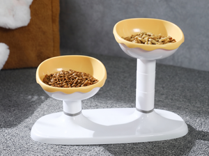 LiftDuo Raised Double Pet Bowl detail close up